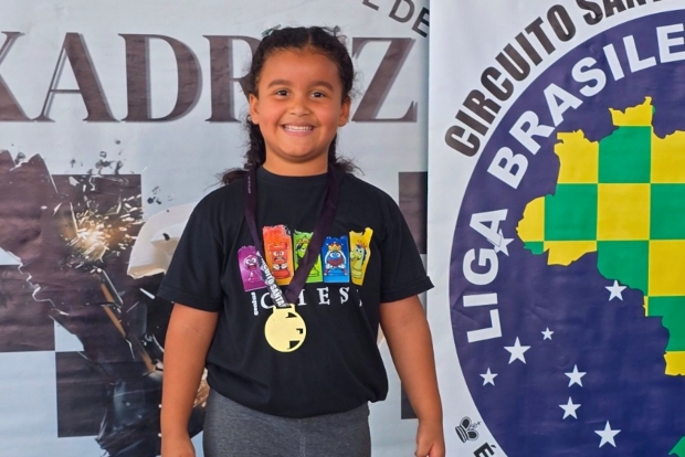 Equipe do G9 brilha Circuito Santarritense de Xadrez